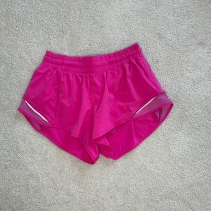 Hotty hot low rise lined 2.5 shorts